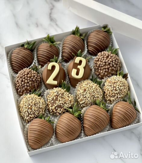 Клубника в шоколаде подарок для мужчины