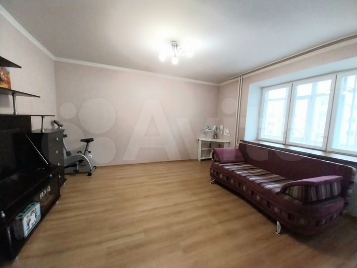 2-к. квартира, 67,1 м², 7/8 эт.