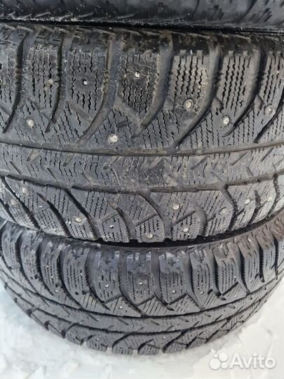 Bridgestone Ice Cruiser 7000 275/65 R17
