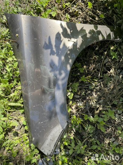 Крыло granta fl