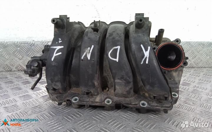 Коллектор впускной Volkswagen Passat B6 2007