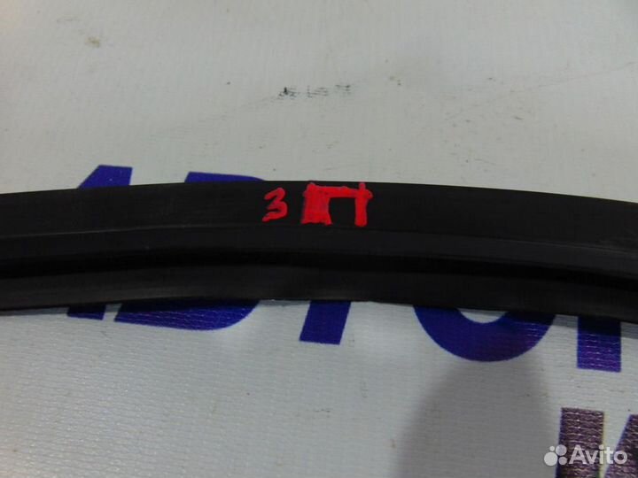 Уплотнитель для Hyundai Solaris 1 2010-2017г