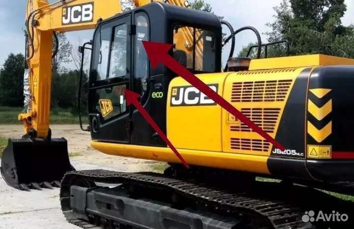 JCB JC 330 2010 стекло лобовое-кузовное