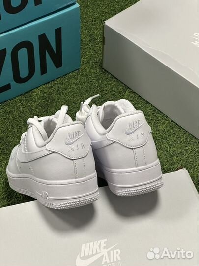 Nike Air Force 1 Low White