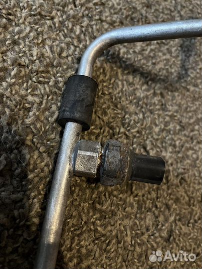 Трубка кондиционера BMW e90 e91 e92 e93