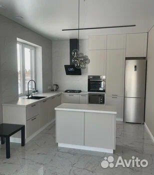 Кухонный гарнитур любой сложности