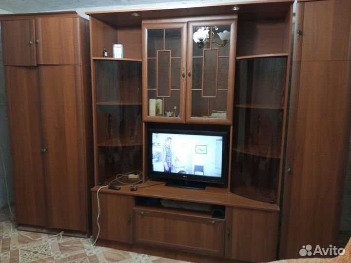 Стенка в гостиную бу