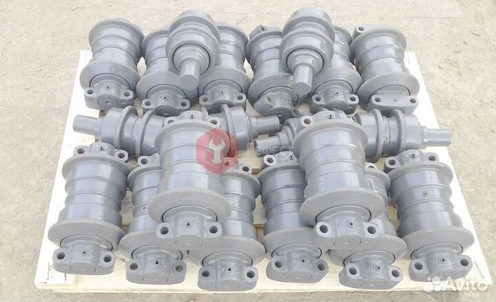 Каток поддерживающий Komatsu PC450LC-7