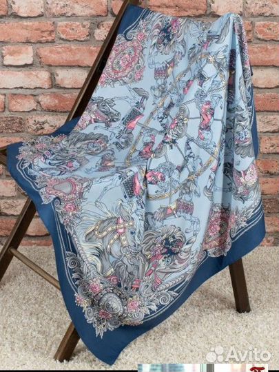 Шапка вязаная, повязка, шарф, платок атласный