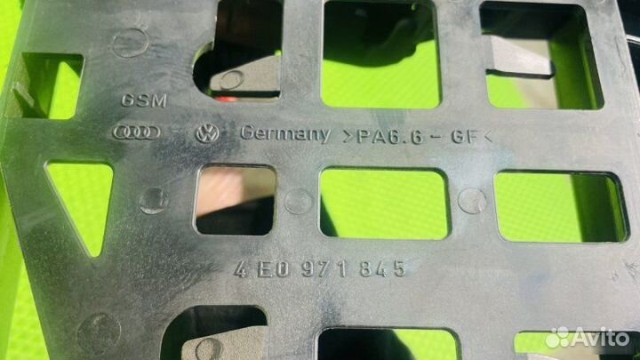 Блок предохранителей Audi A8 D3 2002-2010