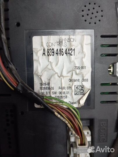 Панель приборов Mercedes Vito W639 2.2 2010