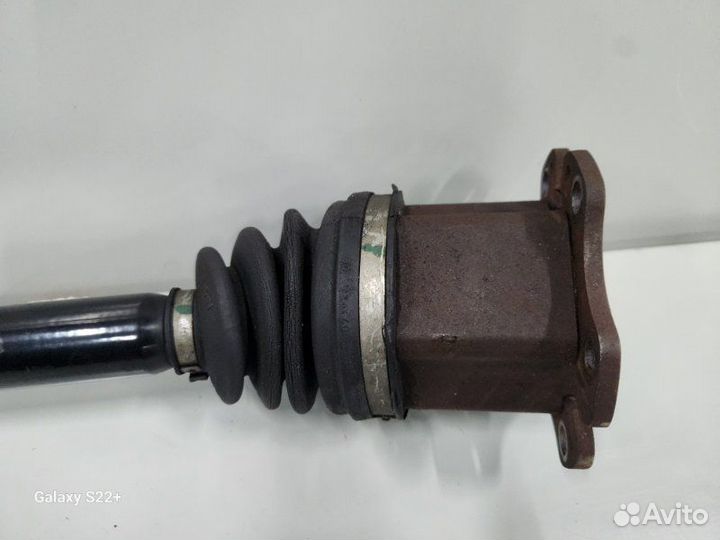 Привод передний левый Audi A6 C6 4F AUK