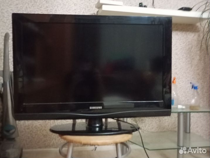 Телевизор samsung