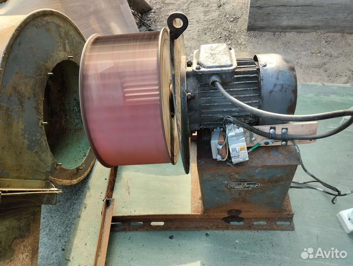 Вытяжка с улиткой