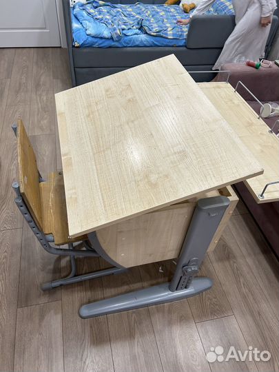 Растущая парта Деми со стулом