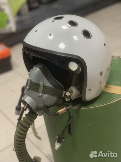 Авиационный шлем