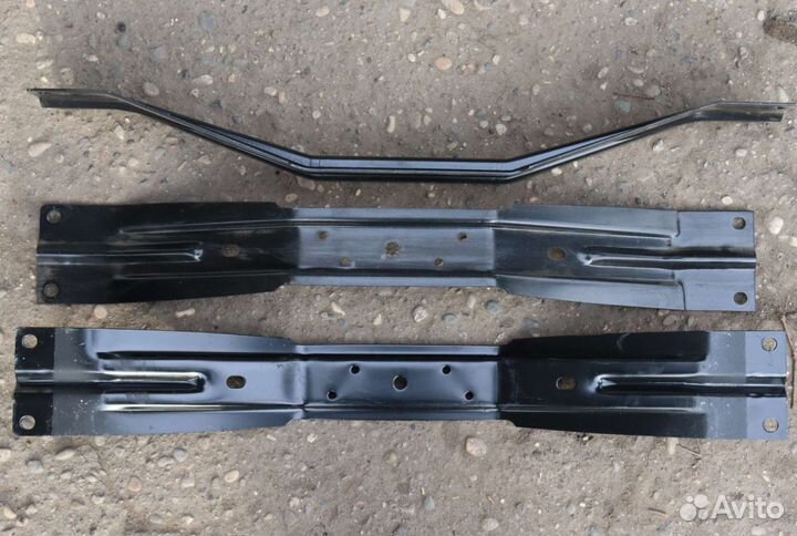 Балка кронштейна запасного колеса ГАЗель