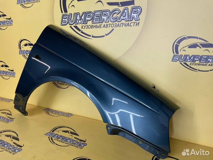 Крыло переднее правое на LADA Priora