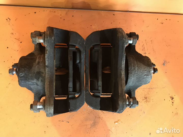 Суппорт тормозной передний на Hyundai Creta