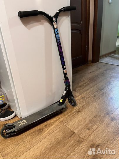 Самокат трюковой