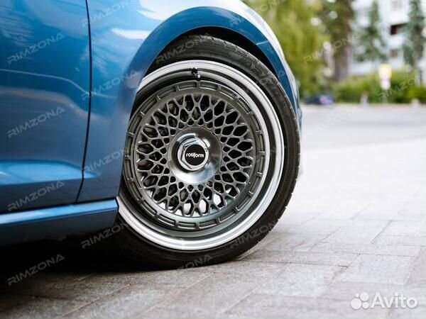 Литые диски Rotiform R18 на Volkswagen Golf 7