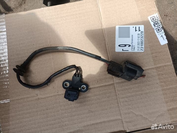 Датчик коленвала Mitsubishi Lancer 9