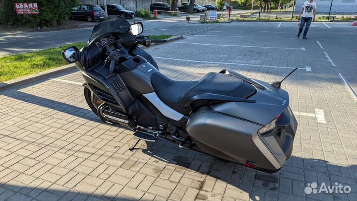 Honda GL 1800B