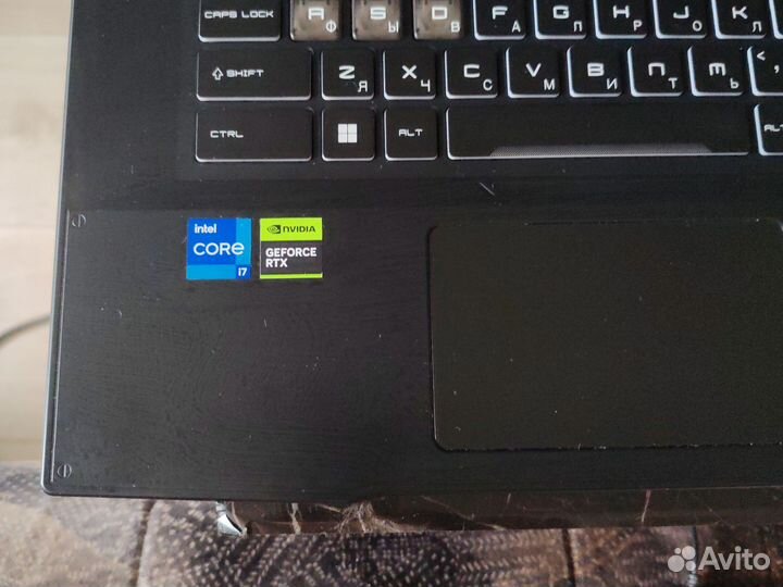 Игровой ноутбук MSI katana 17 B12VGK-274RU