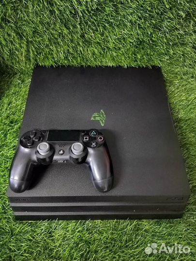 Sony playstation 4 PS4 Pro 1 TB