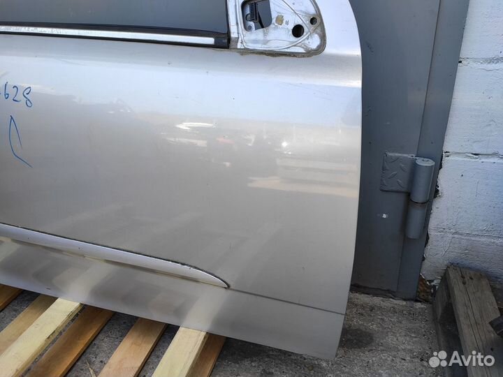 Дверь правая на Opel Astra H 3Д GTC Z157