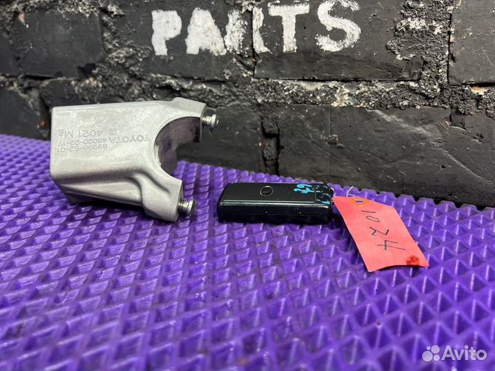 Замок зажигания Subaru Impreza GH2-033690 2009