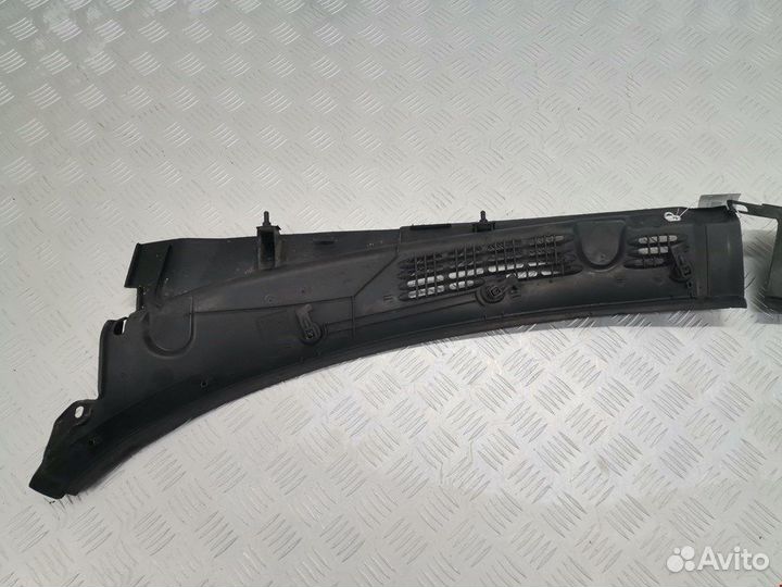 Дождевик (жабо) для Peugeot-Citroen Partner 1