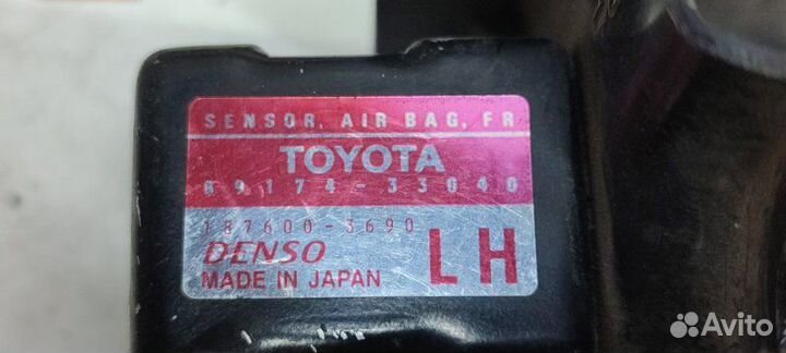 Датчик airbag передний левый Toyota Camry Gracia