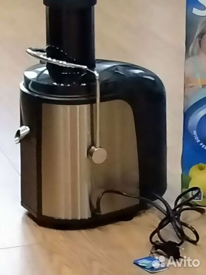 Соковыжималка новая