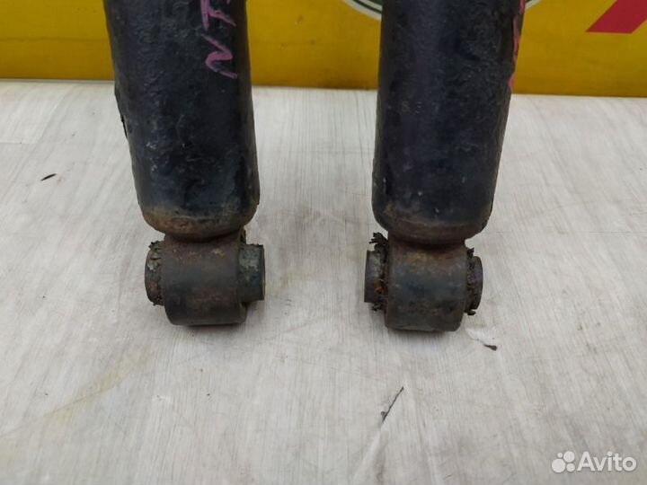 Амортизаторы задние Nissan X-Trail T31 MR20DE 2008