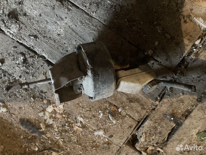 Тормозной вакум volkswagen golf 2