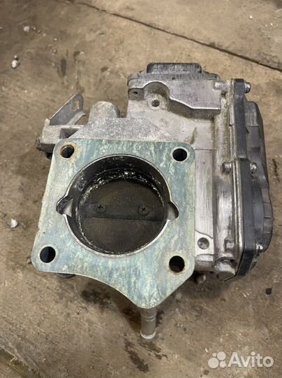 Дроссельная заслонка Honda Accord 7