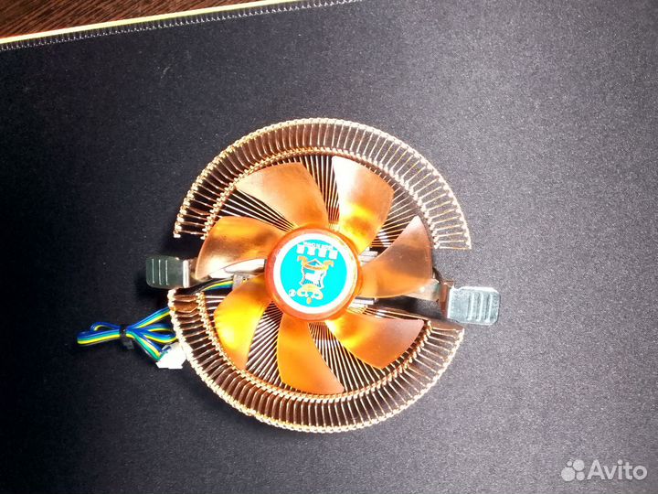 Материнская плата с процессором