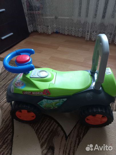 Детская машина каталка бу