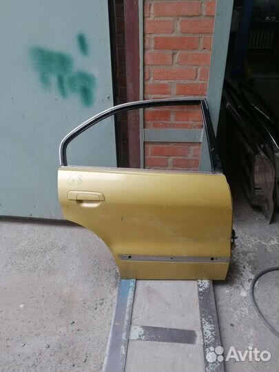 Митсубиси галант 8 двери