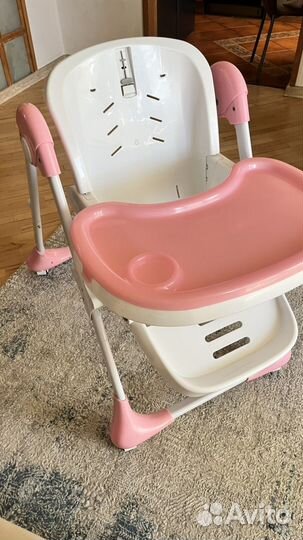 Детский столик и стульчик для кормления