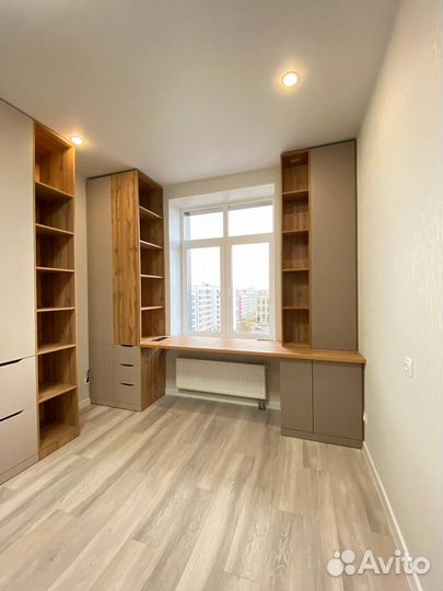 Шкаф распашной под заказ