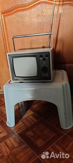 Телевизор Шилялис 405 D-1
