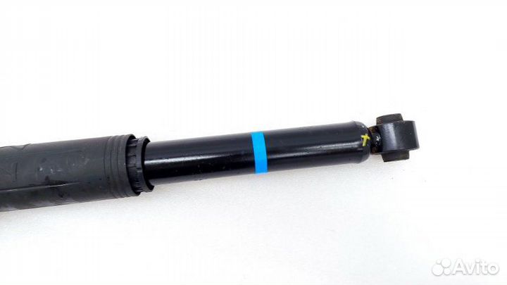 Амортизатор подвески задний Toyota Rav4 XA50