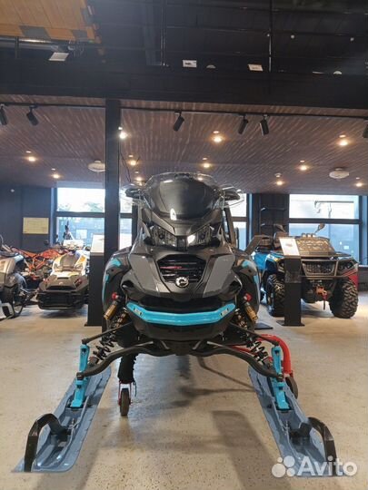 BRP Lynx Commander RE 900ACE Turbo R 2024