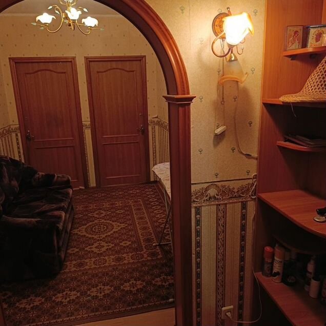 Комната 19 м² в 3-к., 2/16 эт.