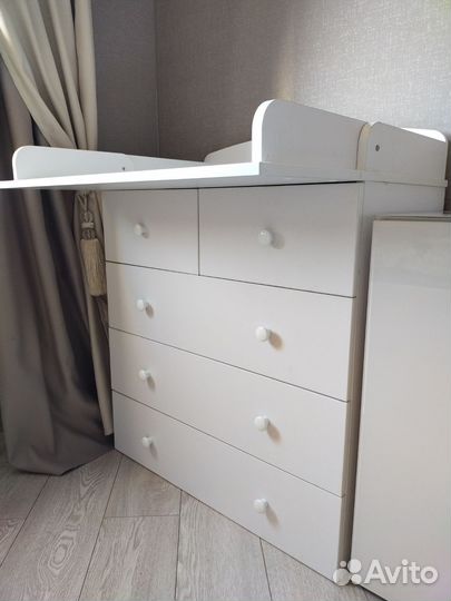 Пеленальный комод белый