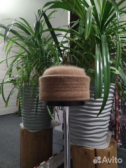 Шапка богемно-пролетарская