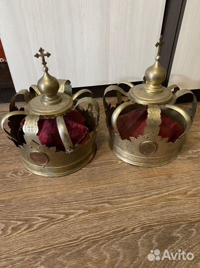 Старинные венчальные короны-пара