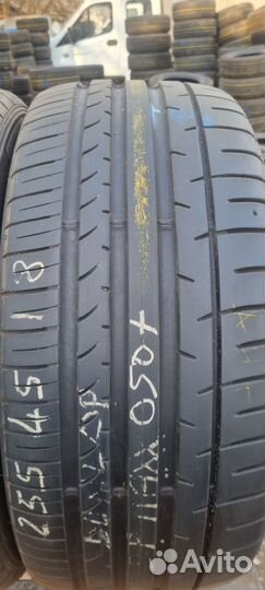 Dunlop SP Sport Maxx 050+ 255/45 R18